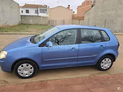 Azul Usado 2008 VW Polo United Berlina | 5000 € (Buen precio)