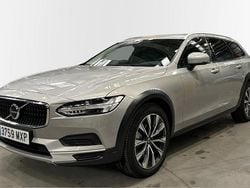 Gris Usado 2024 Volvo V90 CC Core Familiar | 53.900 € (Super precio)