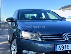 Gris / plata Usado 2011 VW Passat Advance Berlina | 6000 € (Buen precio)