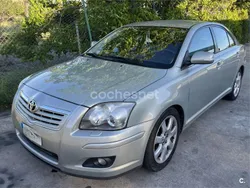 Beige Usado 2008 Toyota Avensis Sol Berlina | 6600 € (Un poco caro)