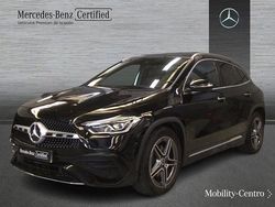 Nachtschwarz unilack Usado 2021 Mercedes GLA200 AMG line SUV | 30.900 € (Precio justo)