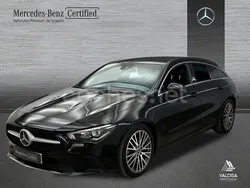 Negro Usado 2020 Mercedes CLA200 Shooting Brake Familiar | 30.400 € (Caro)