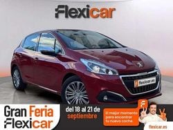 Burdeos Usado 2016 Peugeot 208 Allure Utilitario | 7490 € (Precio justo)
