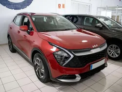 Rojo Usado 2024 Kia Sportage SUV | 27.070 € (Precio justo)