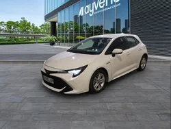 Blanco Usado 2021 Toyota Corolla Active Utilitario | 22.500 € (Un poco caro)