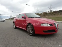 Rojo Usado 2005 Alfa Romeo GT Distinctive Coupe | 2500 € (Super precio)