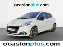 Blanco Usado 2018 Peugeot 208 GT-line Utilitario | 9819 € (Precio justo)