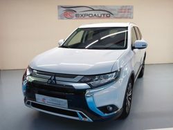 Blanco Usado 2019 Mitsubishi Outlander Motion SUV | 22.990 € (Un poco caro)