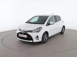 Blanco Usado 2015 Toyota Yaris Active Utilitario | 12.599 € (Caro)
