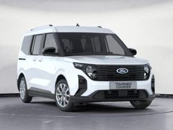 Verde Nuevo 2025 Ford Tourneo Courier Titanium Monovolumen | 24.980 €