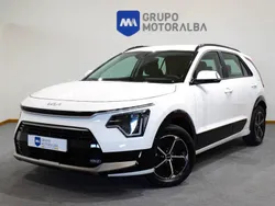 Blanco Usado 2024 Kia Niro SUV | 30.990 € (Caro)