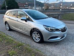 Gris / plata Usado 2019 Opel Astra Selective Familiar | 10.800 € (Precio justo)