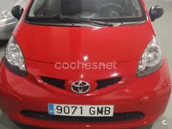Rojo Usado 2009 Toyota Aygo Utilitario | 4500 € (Buen precio)