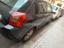 Negro Usado 2004 Toyota Corolla Luna Berlina | 2999 € (Buen precio)