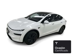 Blanco Nuevo 2025 Tesla Model Y Long Range RWD SUV | 48.900 €