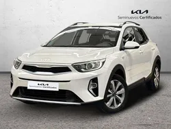 Blanco Usado 2023 Kia Stonic SUV | 15.700 € (Precio justo)
