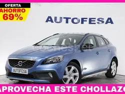 Azul Usado 2015 Volvo V40 CC Summum Familiar | 12.350 € (Buen precio)