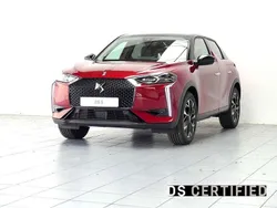 Rojo Usado 2023 DS Automobiles DS3 Crossback E-Tense Opera SUV | 38.105 €