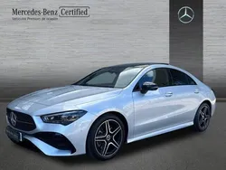 Gris / plateado Usado 2023 Mercedes CLA200 AMG line Berlina | 39.800 € (Precio justo)
