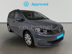 Gris / plata Usado 2021 VW Touran Advance Monovolumen | 27.900 € (Caro)