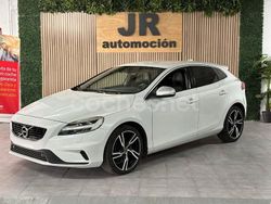 Blanco Usado 2017 Volvo V40 R-Design Momentum Berlina | 15.990 €