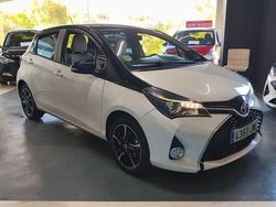 Blanco Usado 2016 Toyota Yaris Active Utilitario | 13.500 € (Un poco caro)