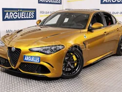 Amarillo Usado 2022 Alfa Romeo Giulia Quadrifoglio Berlina | 84.800 €
