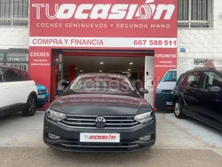 Negro Usado 2021 VW Passat Executive Familiar | 19.500 € (Precio justo)