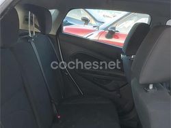 Blanco Usado 2016 Ford Fiesta Trend Utilitario | 7400 € (Precio justo)