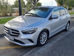 Gris / plata Usado 2020 Mercedes B180 Monovolumen | 23.000 € (Buen precio)