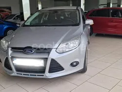 Gris / plata Usado 2012 Ford Focus Trend Familiar | 5999 € (Precio justo)