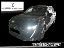 Negro Usado 2023 Peugeot 208 Allure Utilitario | 13.590 € (Precio justo)