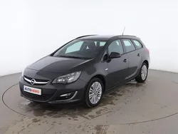 Gris / plata Usado 2013 Opel Astra Selective Familiar | 8799 € (Precio justo)