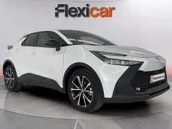 Blanco Usado 2024 Toyota C-HR Advance SUV | 27.890 € (Precio justo)