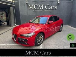 Rojo Usado 2016 Alfa Romeo Giulia Super Berlina | 14.999 € (Precio justo)