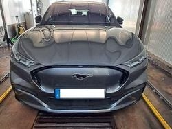 Gris / plateado Usado 2021 Ford Mustang Mach-E SUV | 33.900 € (Super precio)