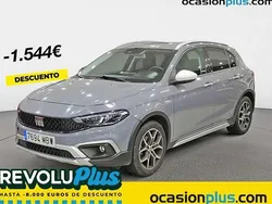 Gris Usado 2022 Fiat Tipo Cross Utilitario | 15.446 € (Precio justo)