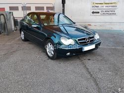 Verde Usado 2002 Mercedes C200 Elegance Berlina | 4500 € (Precio justo)