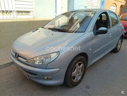 Gris / plata Usado 2006 Peugeot 206 Berlina | 2500 € (Buen precio)