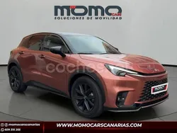 Beige Usado 2024 Lexus LBX SUV | 37.995 € (Un poco caro)