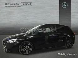 Negro noche Usado 2023 Mercedes B200 AMG line Monovolumen | 33.650 € (Precio justo)