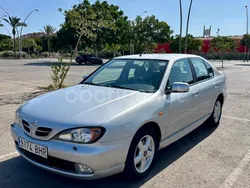Gris / plata Usado 2001 Nissan Primera Berlina | 2500 €