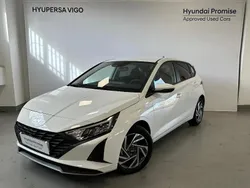 Blanco Usado 2024 Hyundai i20 | 16.990 € (Precio justo)