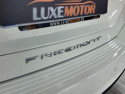 Blanco Usado 2015 Fiat Freemont Lounge SUV | 10.990 € (Precio justo)