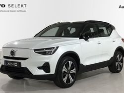 Blanco Usado 2023 Volvo XC40 Core SUV | 42.127 € (Caro)