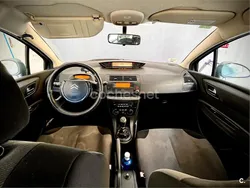 Gris / plata Usado 2004 Citroën C4 Berlina | 1400 € (Precio justo)