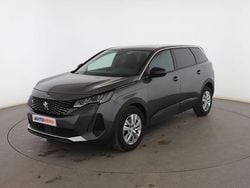 Gris Usado 2022 Peugeot 5008 Active Monovolumen | 23.099 € (Precio justo)