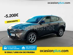 Gris / plata Usado 2022 Alfa Romeo Tonale Sprint SUV | 24.950 € (Precio justo)
