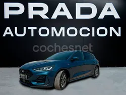 Azul Usado 2023 Ford Focus ST-Line Berlina | 18.200 € (Super precio)