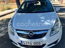 Blanco Usado 2008 Opel Corsa Essentia Berlina | 2950 € (Precio justo)